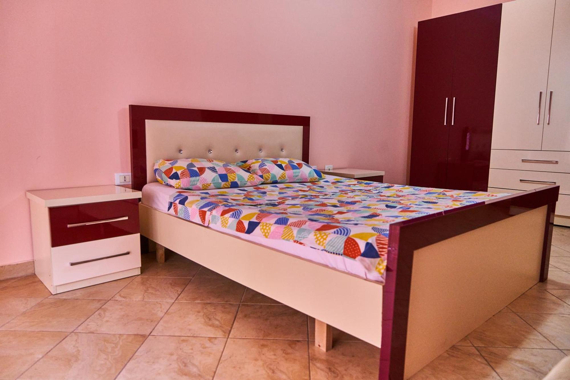 Kalpazo Home Skanderbeg Square Tirana Exterior photo
