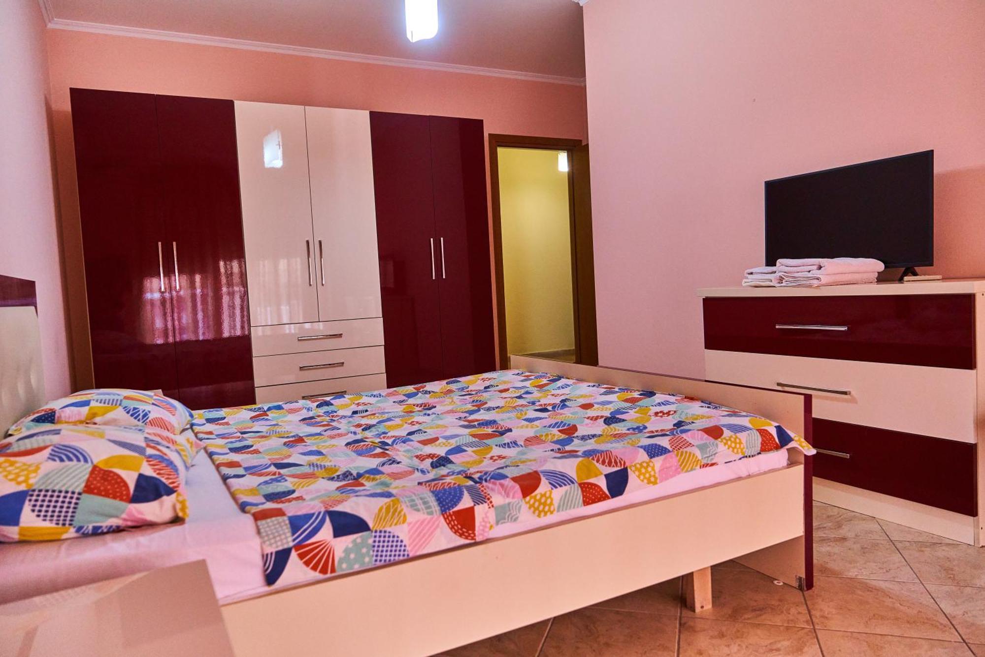 Kalpazo Home Skanderbeg Square Tirana Exterior photo